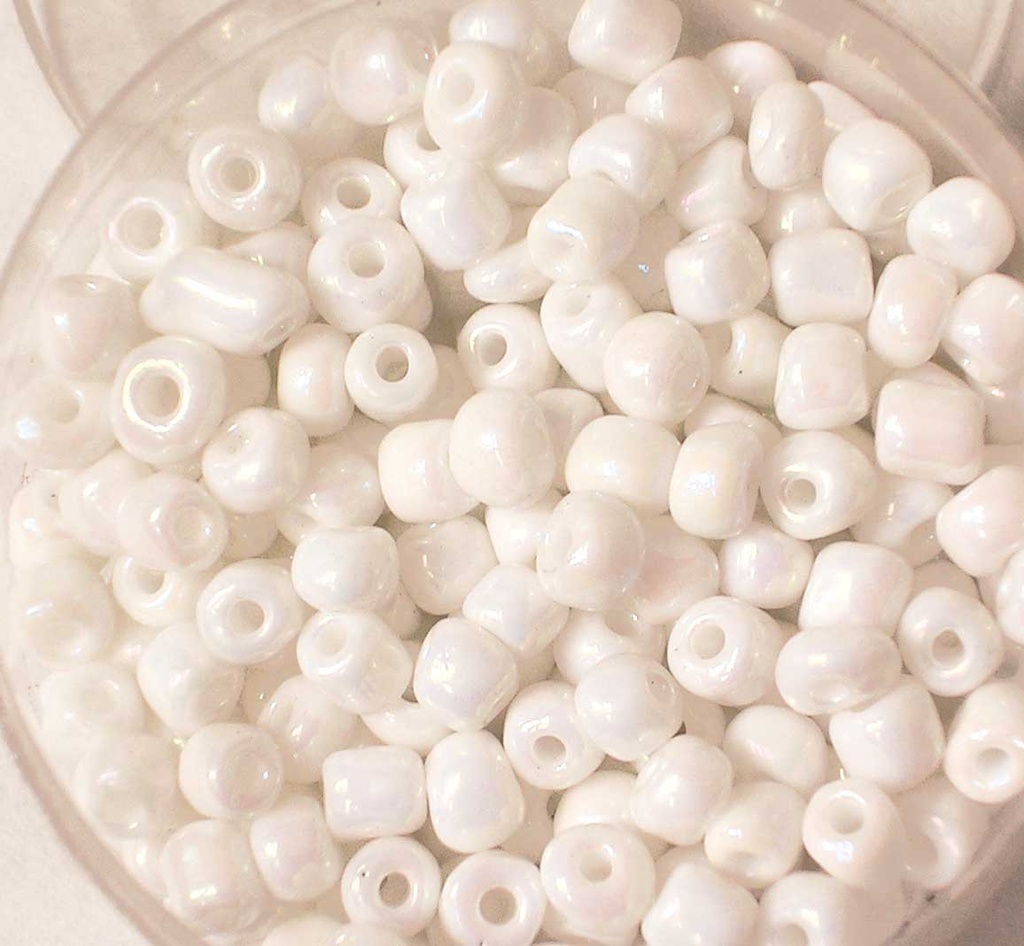 PERLE VETRO 6/0 - SCATOLINA GR.30 - BIANCO PERLA (min.ord.6 o multipli)